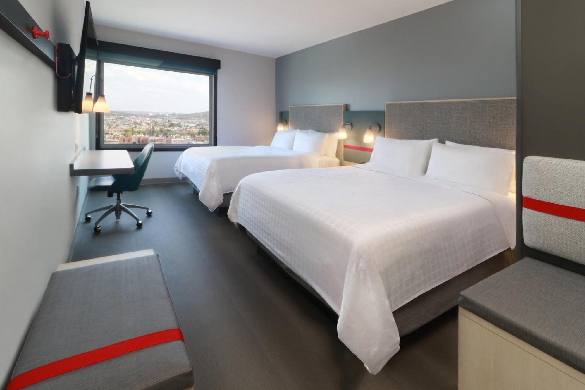 Avid Hotel - Fresnillo By Ihg Fresnillo de González Echeverría Bagian luar foto